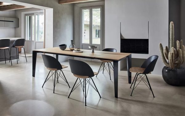 Cruz Extendable Dining Table - Image 3