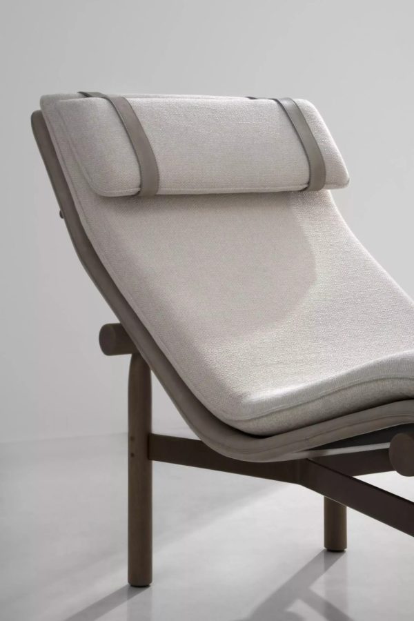 Stilt Chaise Lounge - Image 5