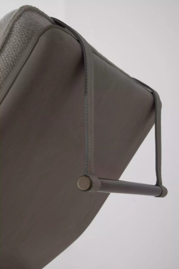 Stilt Chaise Lounge - Image 7