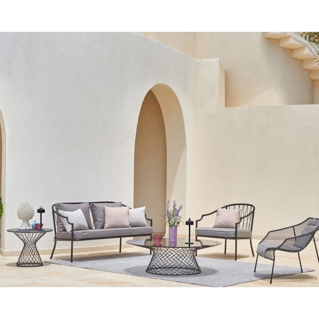 como lounge chair Como Lounge Chair - Image 1