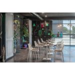Round Rectangular Tables